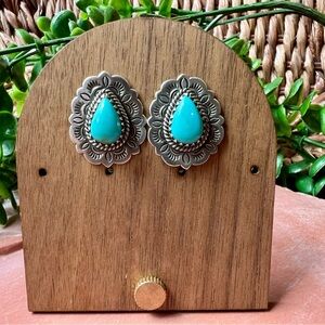 925 Sterling Silver Kingman Turquoise Teardrop Stud Statement Earrings
